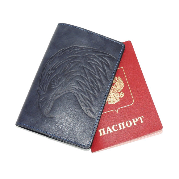 Обложка для паспорта синяя кожаная Сокол